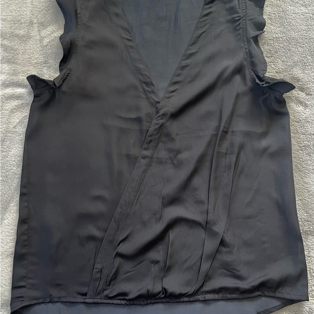 Mustard Seed Ruffle Sleeve Blouse